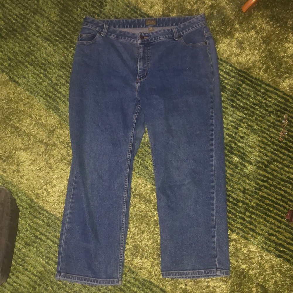 Caslon Blue Jeans